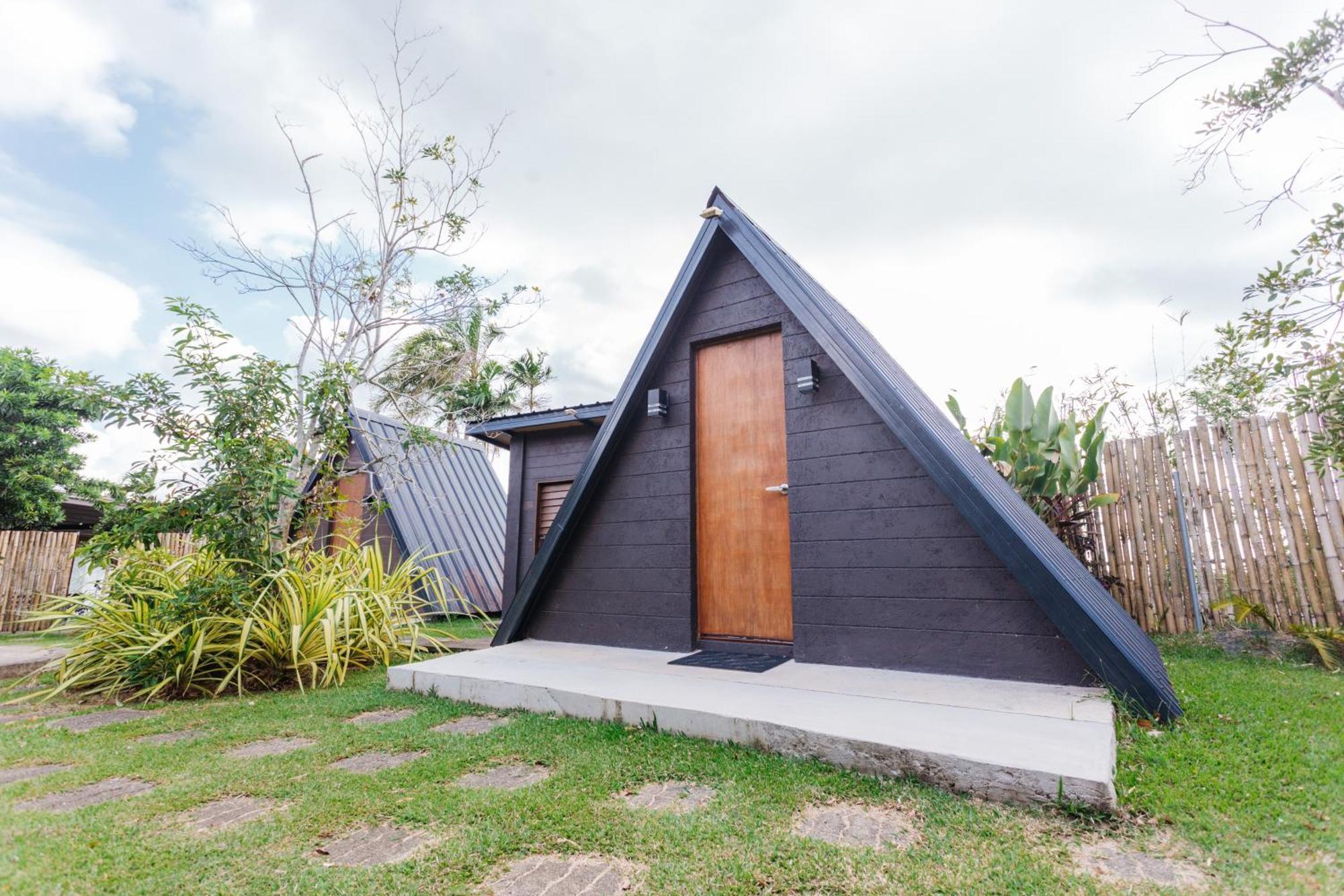 Spacio Caliraya Bed & Breakfast Lumban Eksteriør billede