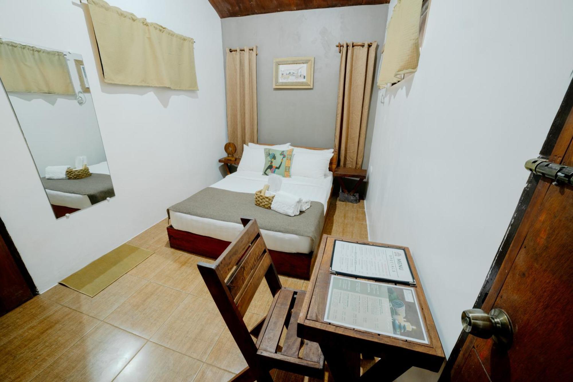 Spacio Caliraya Bed & Breakfast Lumban Eksteriør billede