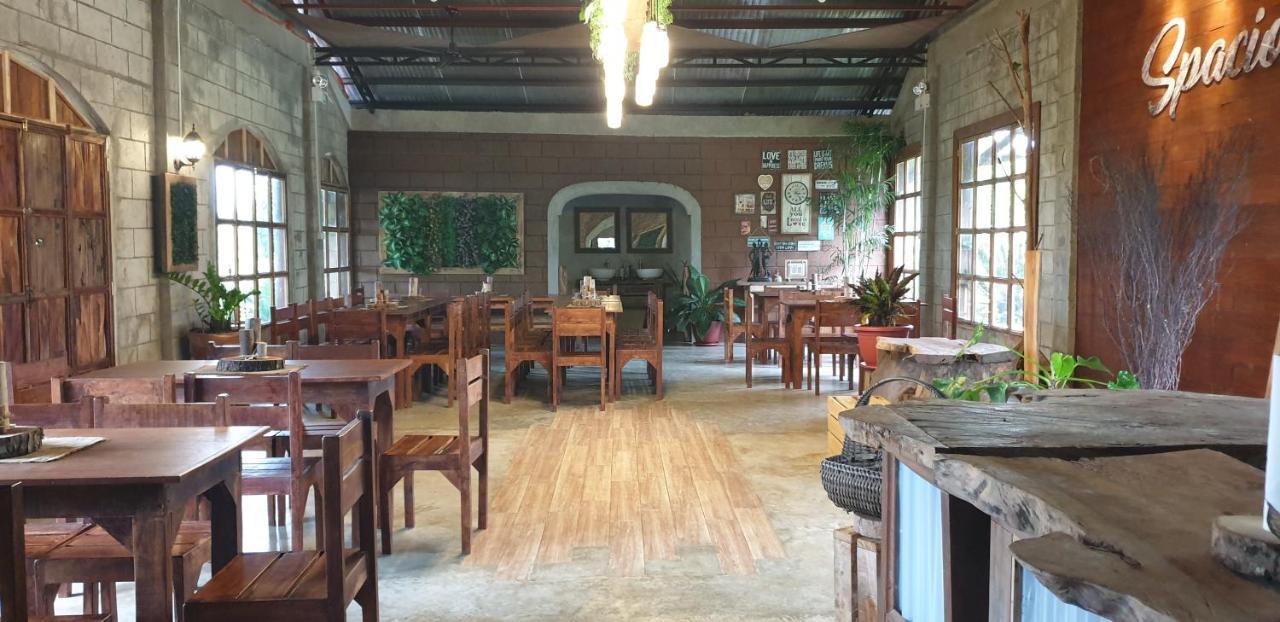 Spacio Caliraya Bed & Breakfast Lumban Eksteriør billede